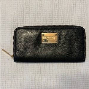 Micheal Kors Wallet